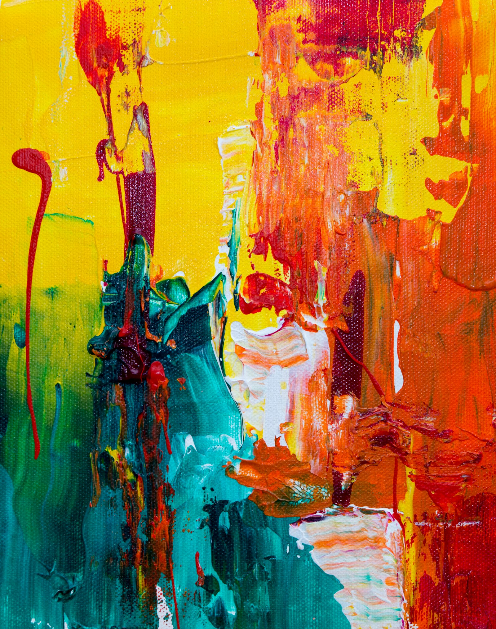 Canvas and painted surfaces in a studio